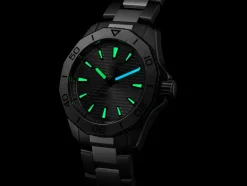 Shop TAG Heuer Aquaracer Professional 200