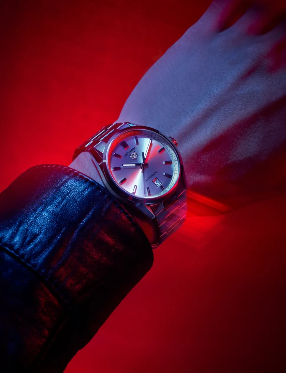 Shop TAG Heuer Carrera Date