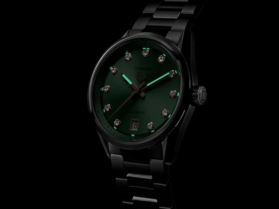 New TAG Heuer Carrera Date